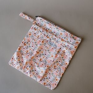 Dubbele luierzak Peony Pop van Cloth Bums